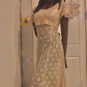 Beautiful Lace Midi Dress